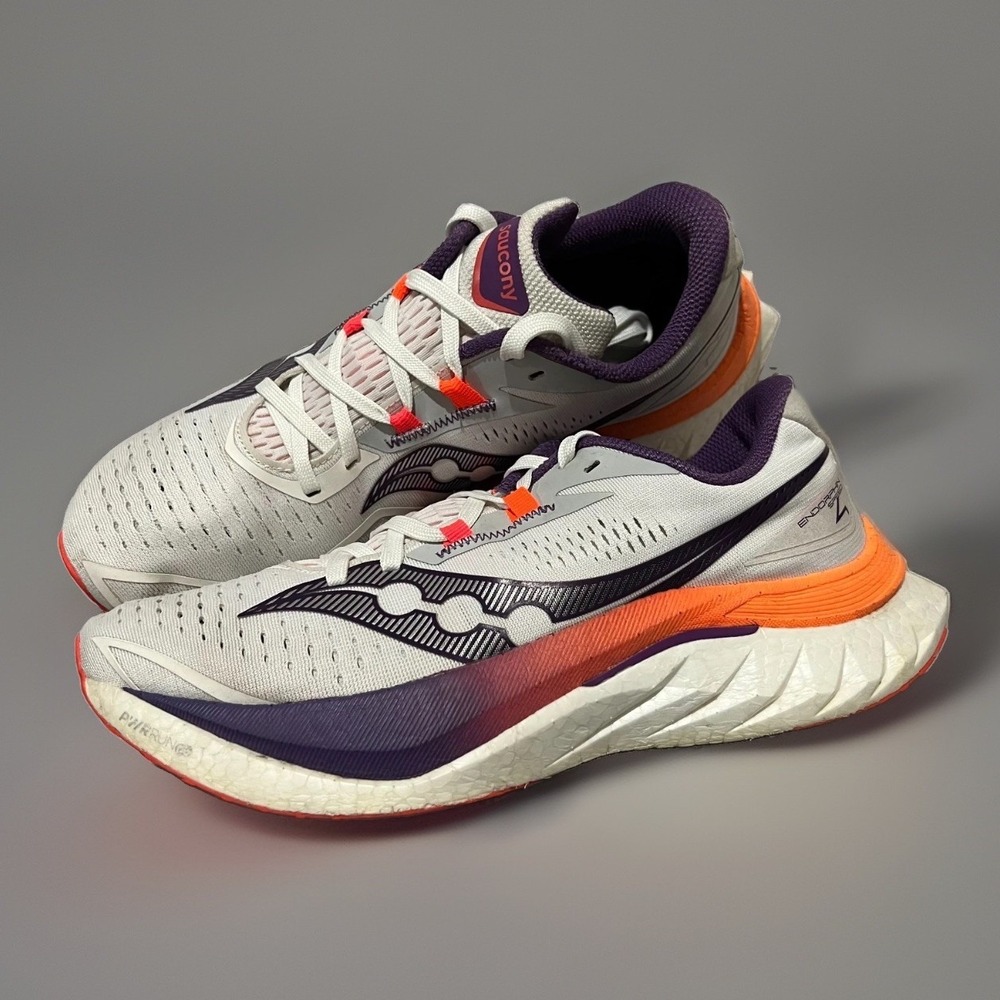Saucony Endorphin Speed 4 Womens White/Violet Mesh Lace-Up Running Shoes Size 9